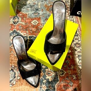 Size 10 Gianni bini Zannah heels